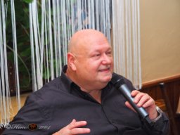 Der Dornbacher und Carmen Bergmann im GH Timo am 6.12.2025